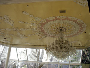 chandelier.jpg