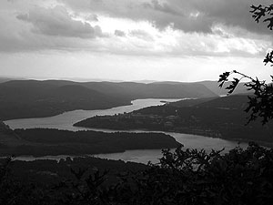 hike-view-silhouette.jpg